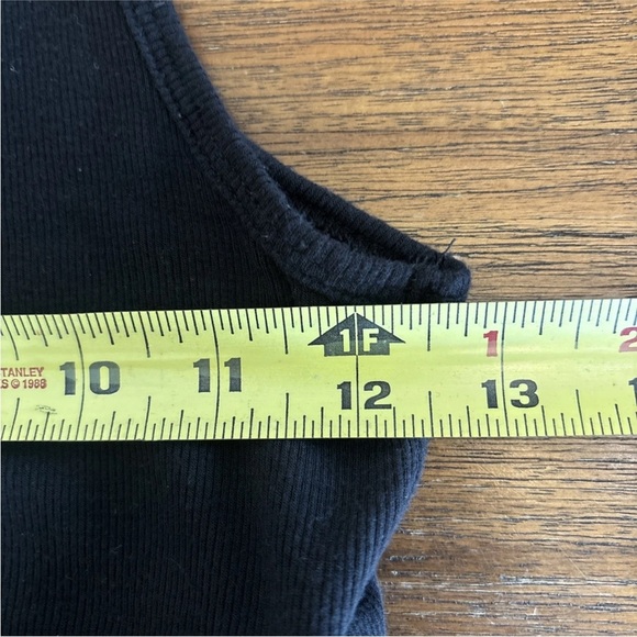 Victoria Secret Women Top Small Black Cropped Ribbed Racerback Tank Bralette - Picture 4 of 10